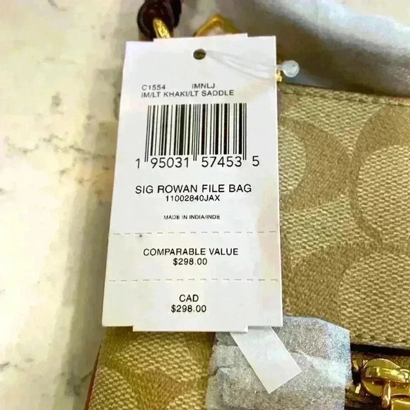 Beautiful NWT Coach Crossbody - Picture 5 of 13